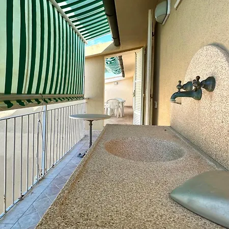 Bilocale In Piazza A - Casa Del Sole Sx * Нумана